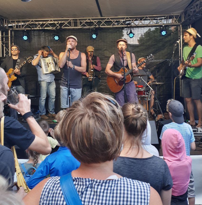 Bei der Fête de la musique in den Sommer getanzt